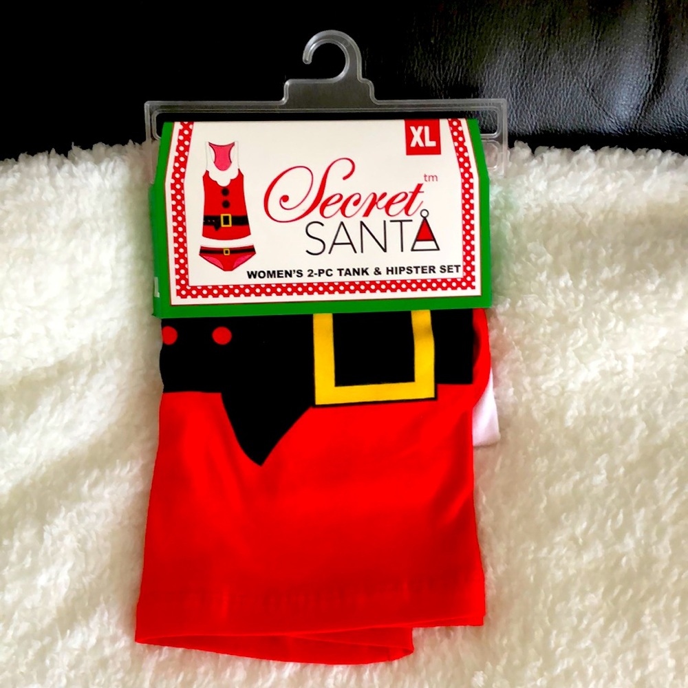 Santa Women’s 2-piece Tank & Hipster Set